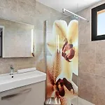 Grande 750 M2 Des Chênes Villa