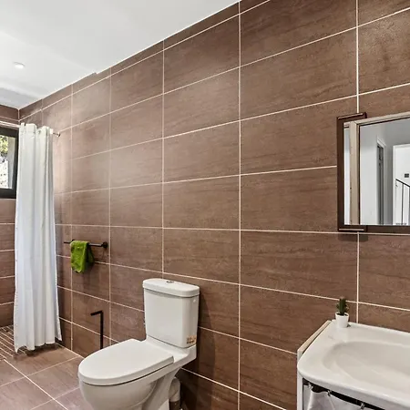 Grande 750 M2 Des Chenes Villa *
