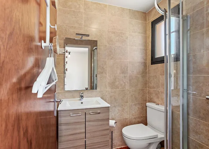 Villa Grande 750 M2 Des Chenes *