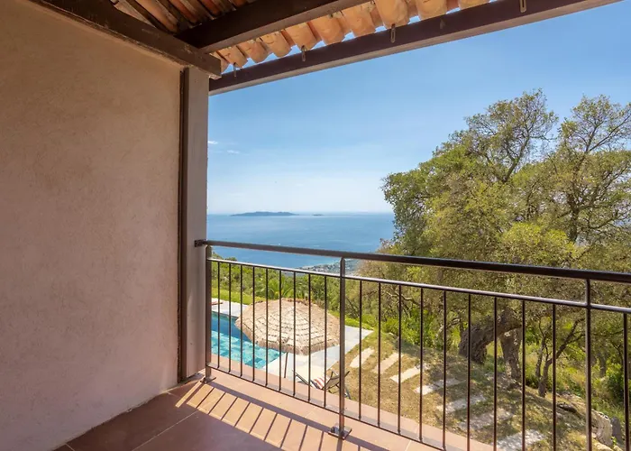 Grande 750 M2 Des Chenes Villa